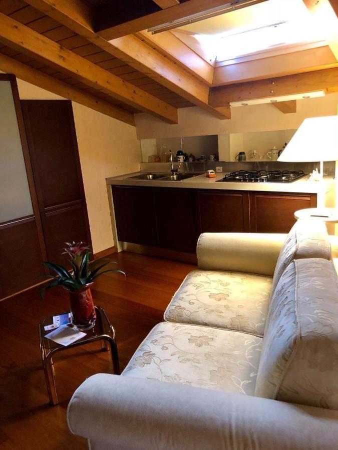 Il Sasso Bianco Bb Apartment Comerio Exterior photo