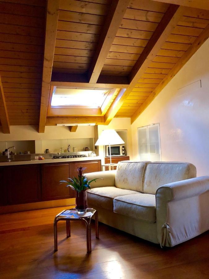 Il Sasso Bianco Bb Apartment Comerio Exterior photo